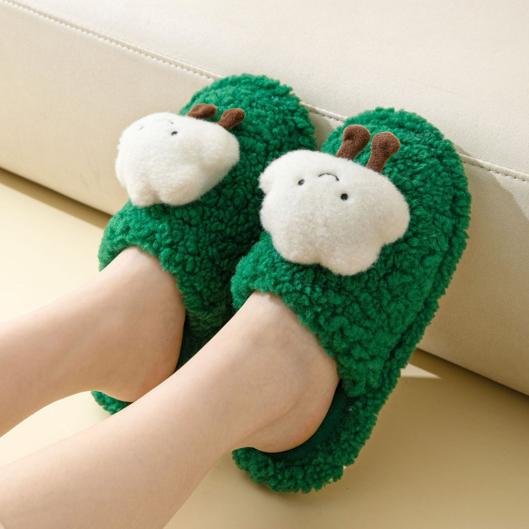 Cloudy Comfort Cartoon Plush Slippers - All Inclusive Family Treasures