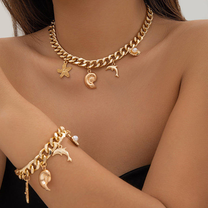 Golden Shores Charm Choker – Ocean-Inspired Statement Necklace