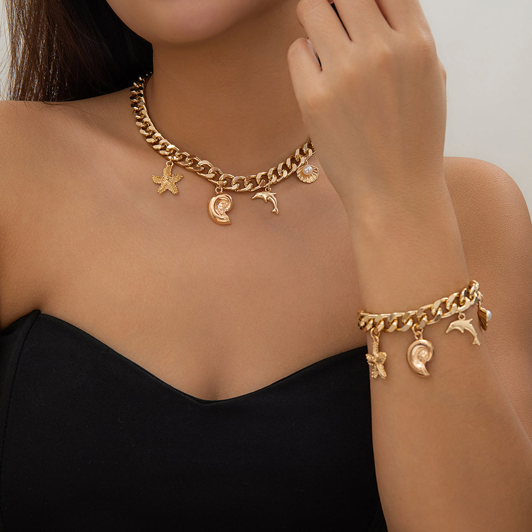 Golden Shores Charm Choker – Ocean-Inspired Statement Necklace