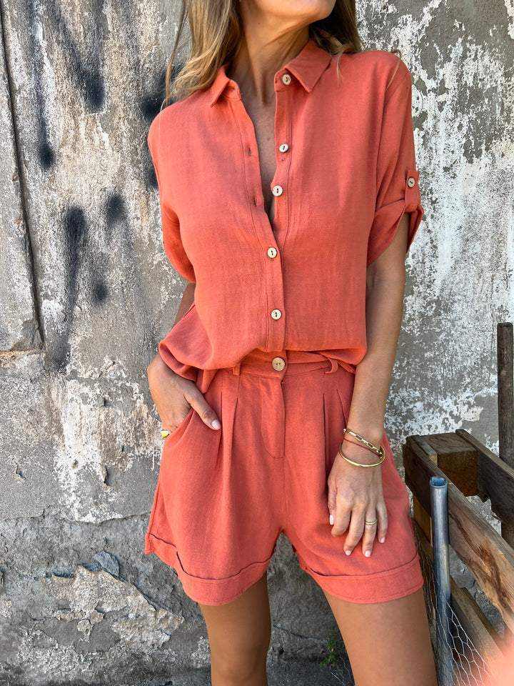 Effortless Elegance: 2-Piece Button-Up Shirt & Shorts Set