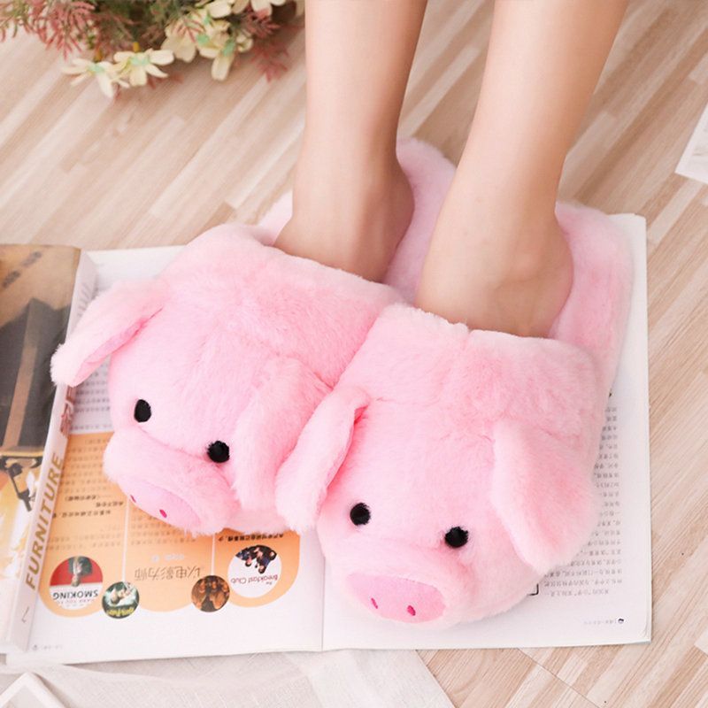 Snuggle Up with Cuteness – Plush Piggy Slippers for Ultimate Cozy Vibes
