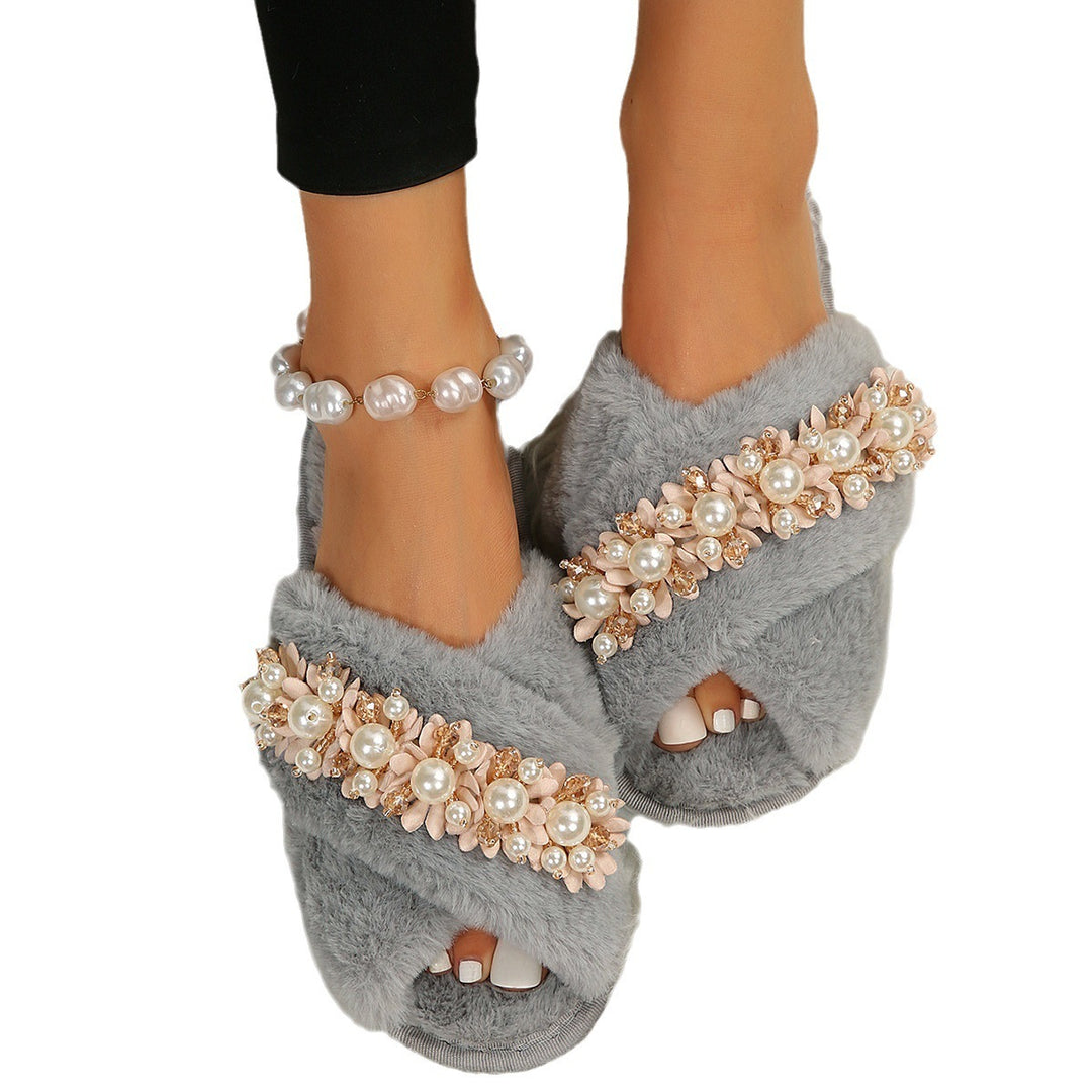 Luxe Pearl Plush Slippers – Where Comfort Meets Couture