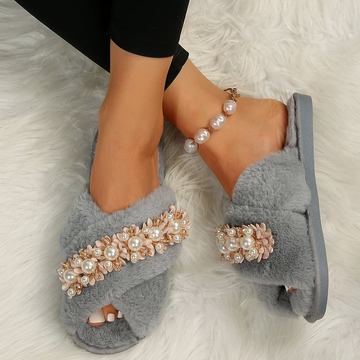 Luxe Pearl Plush Slippers – Where Comfort Meets Couture