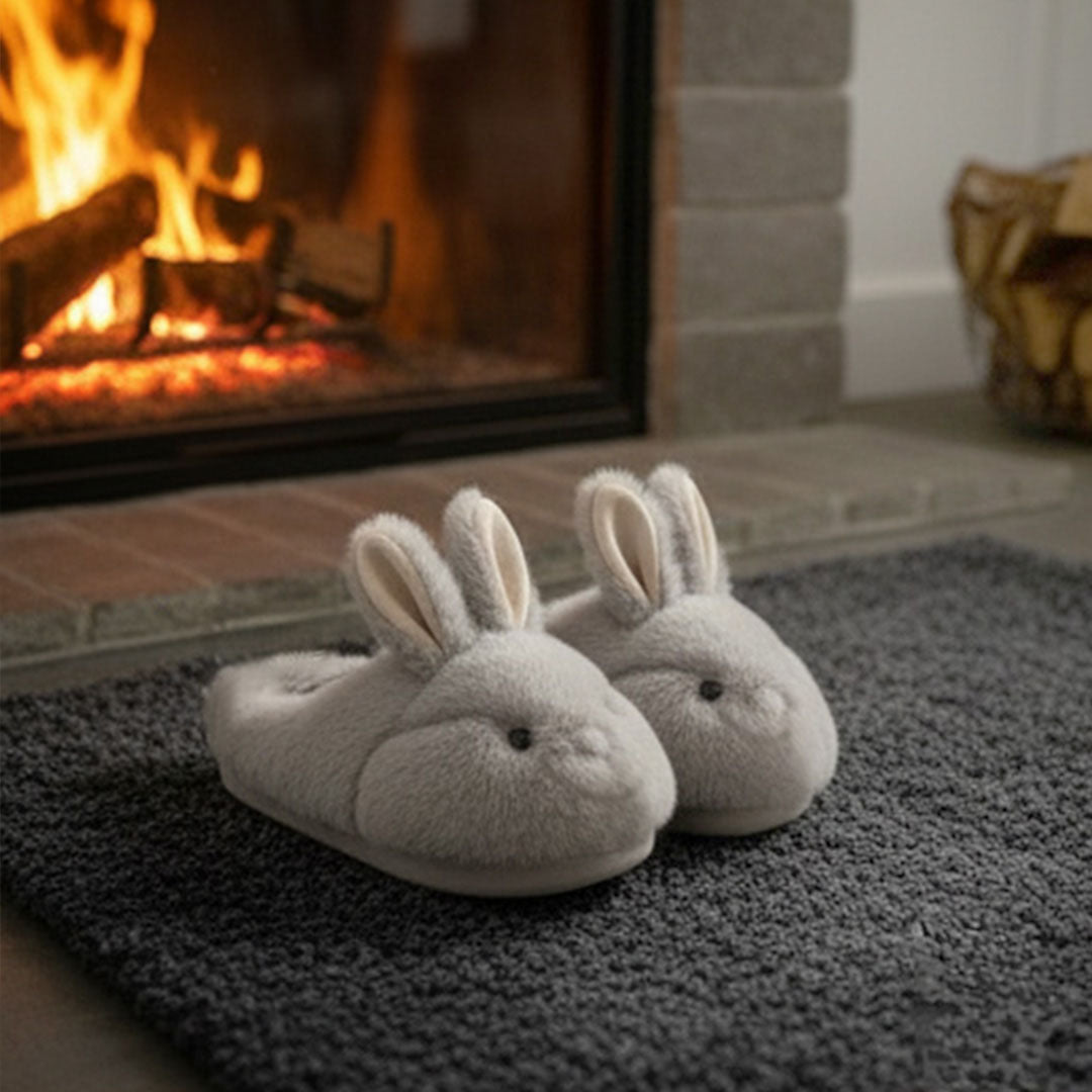 Hop Into Ultimate Comfort with These Adorable Rabbit Plush Slippers!