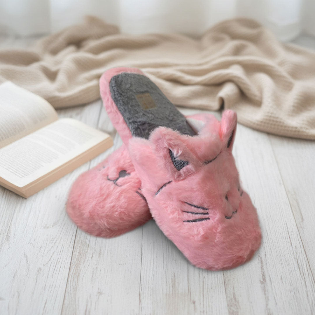 Purr-fectly Cozy: Cat-Themed Soft Bottom Slippers!