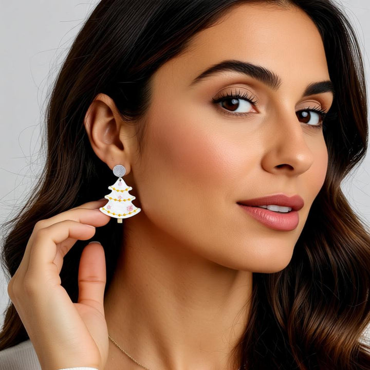 Festive Christmas Tree Earrings with Rhinestones – Perfect for Holiday Glam!
