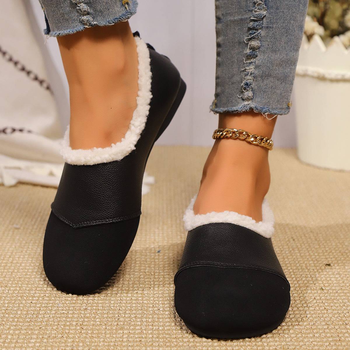 Cozy Plush-Trimmed Flats – Comfort Meets Chic Retro Style - All Inclusive Family Treasures