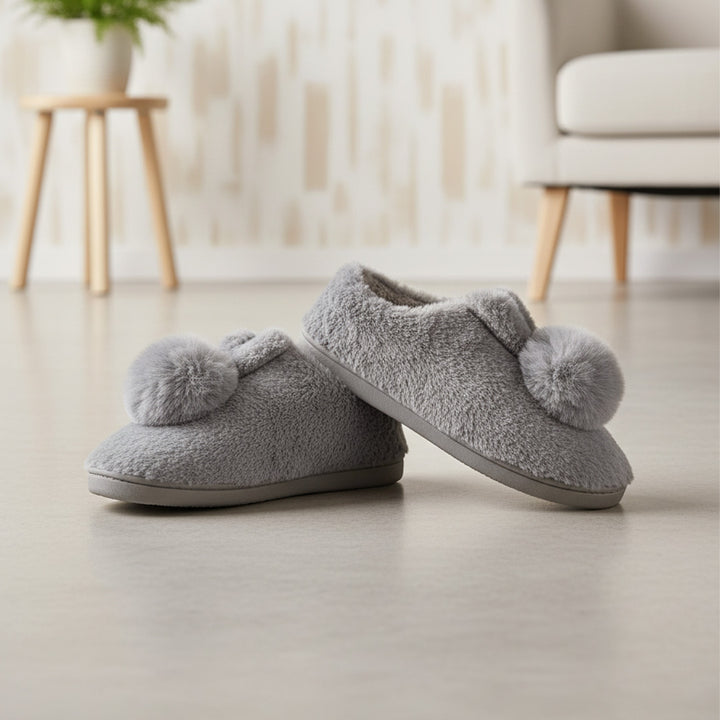 Snuggle into Cuteness with Bunny-Ear Winter Slippers