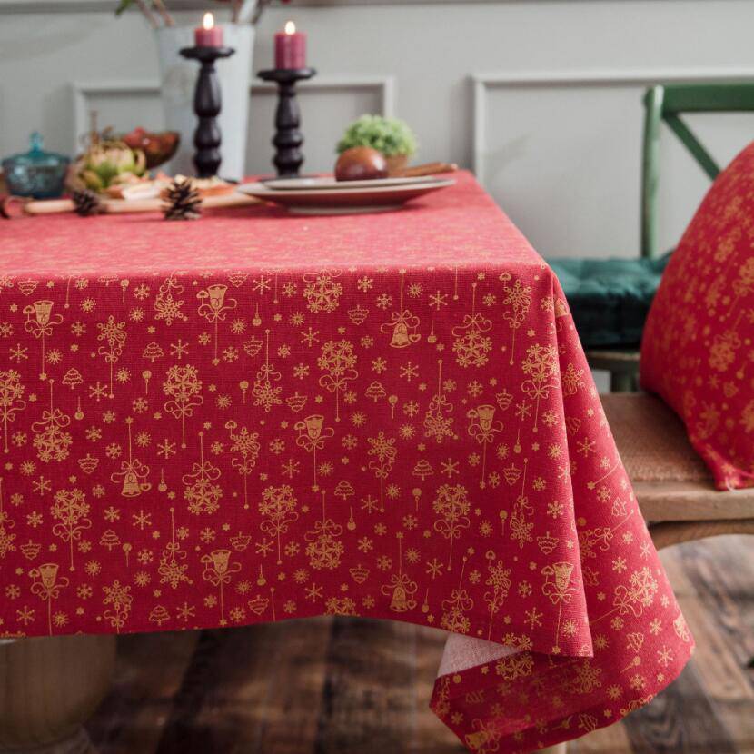 Elegant Christmas Gilded Tablecloth – Perfect for a Festive and Sophisticated Table Setting! - All Inclusive Family Treasures