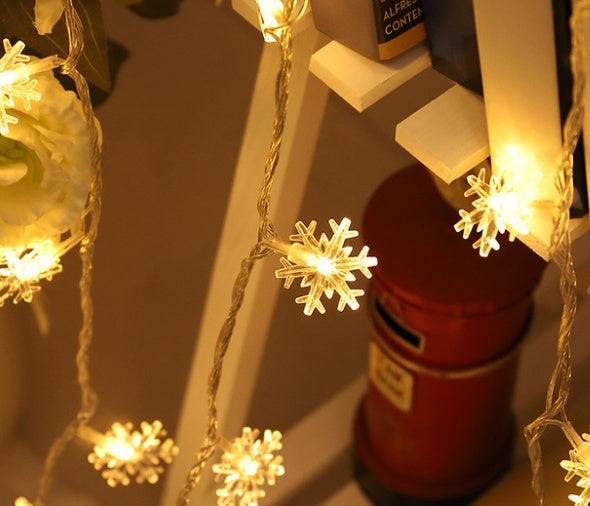 Enchanting LED Snowflake String Lights – Perfect for Festive Home Décor - All Inclusive Family Treasures