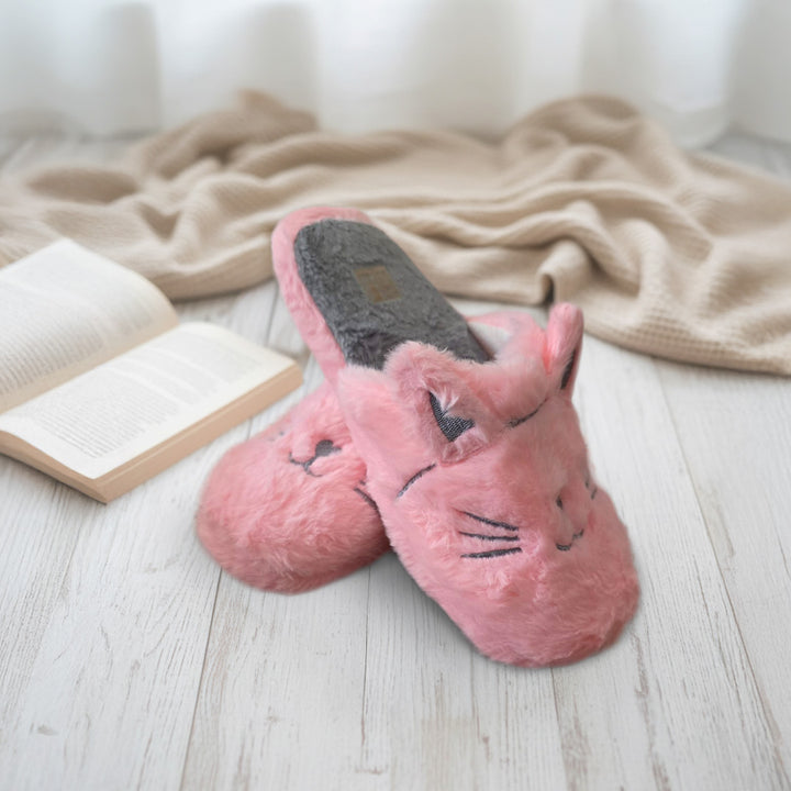 Purr-fectly Cozy: Cat-Themed Soft Bottom Slippers!