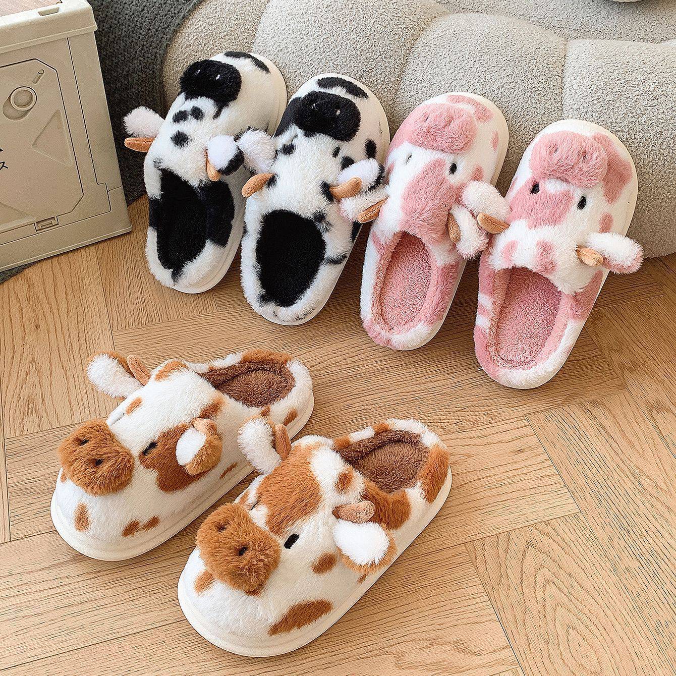 Adorable Comfort: Cute Cartoon Cow Plush Slippers - All Inclusive Family Treasures