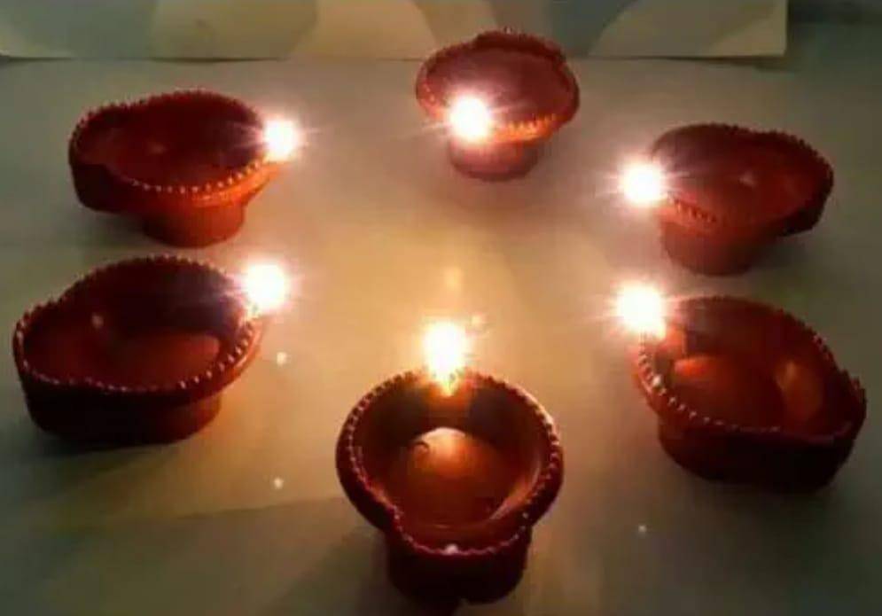 Water Sensor E-Diya – Warm Orange LED Candle Diyas for Diwali Decoration (Pack of 12) - All Inclusive Family Treasures