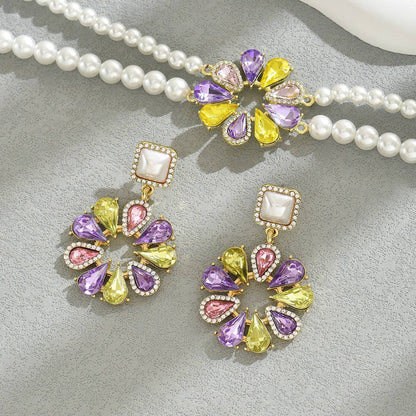 Vintage Floral Pearl Necklace & Earrings Set – Statement Jewelry for Elegant Occasions - All Inclusive Family Treasures