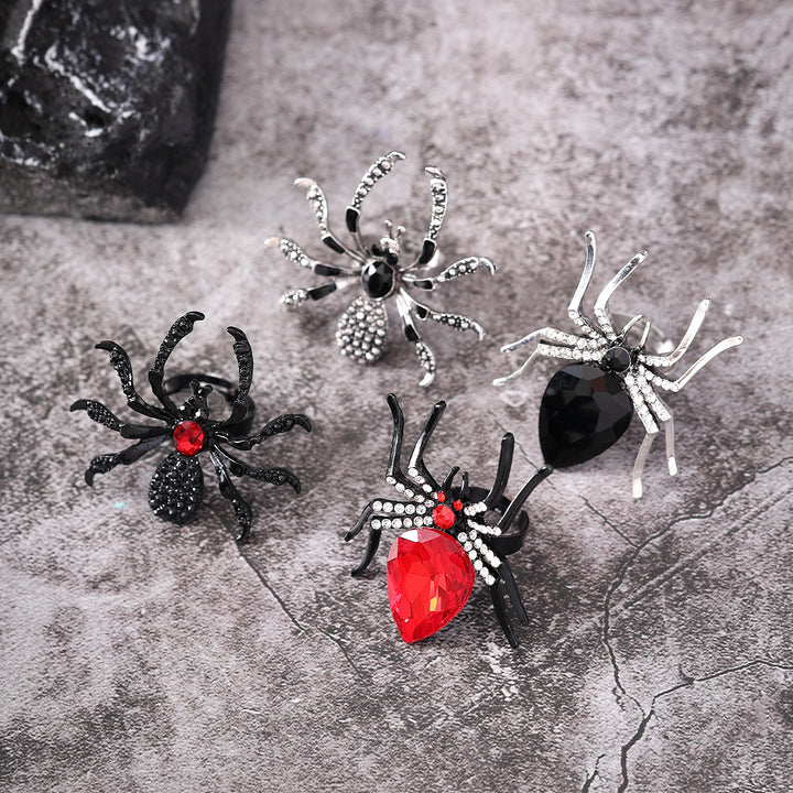 Glamorous Gothic Spider Ring with Rhinestones – Halloween Statement Jewelry