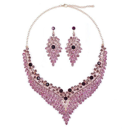 Elegant Retro Necklace & Earrings Set – A Touch of Timeless Glamour - All Inclusive Family Treasures