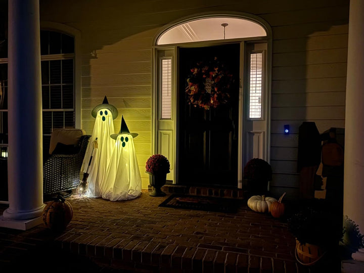 Glowing Ghost with Witch Hat – Spooky Halloween Yard & Porch Decoration