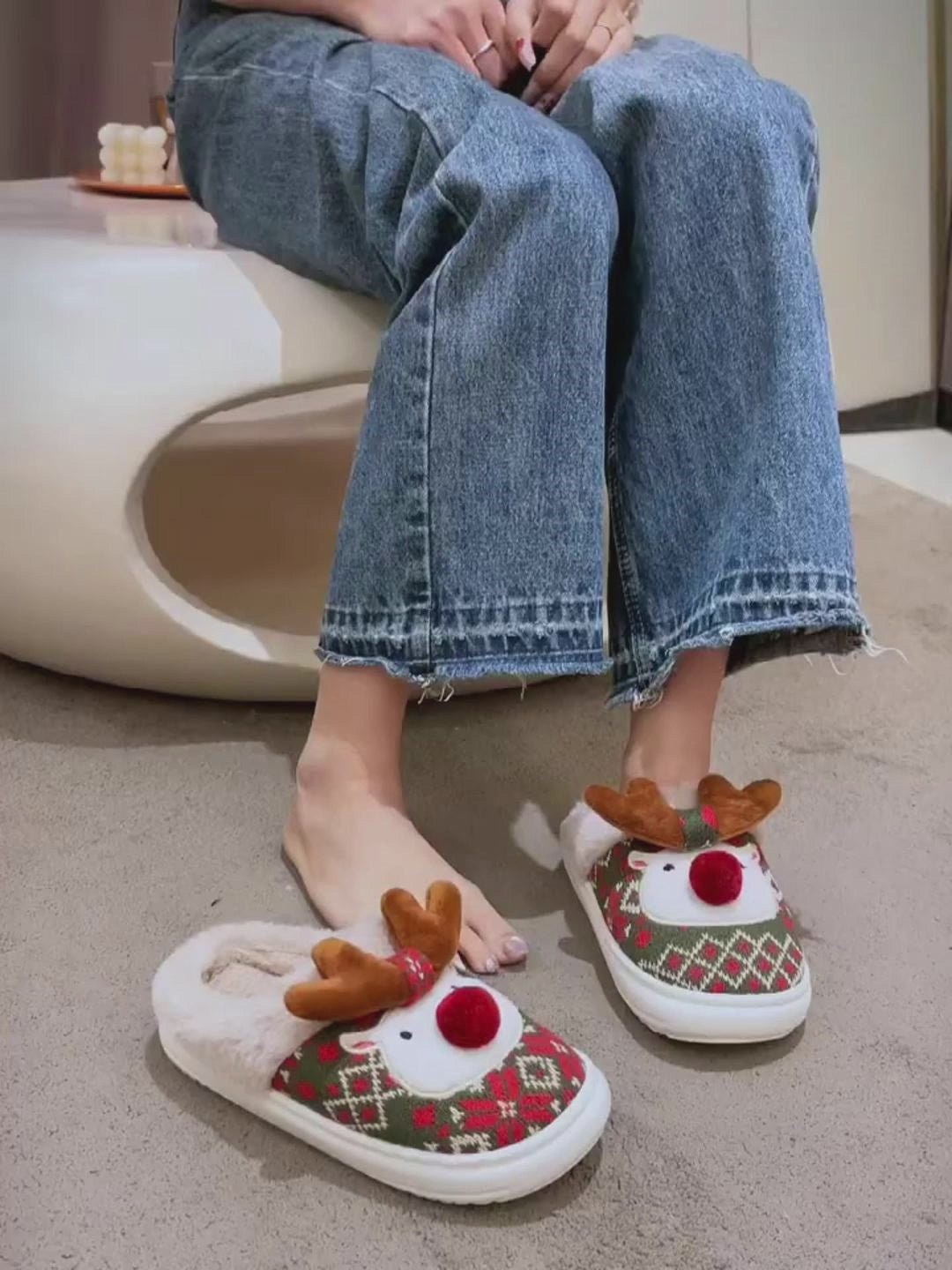 Adorable Reindeer Plush Slippers – Embrace the Magic of Comfort!