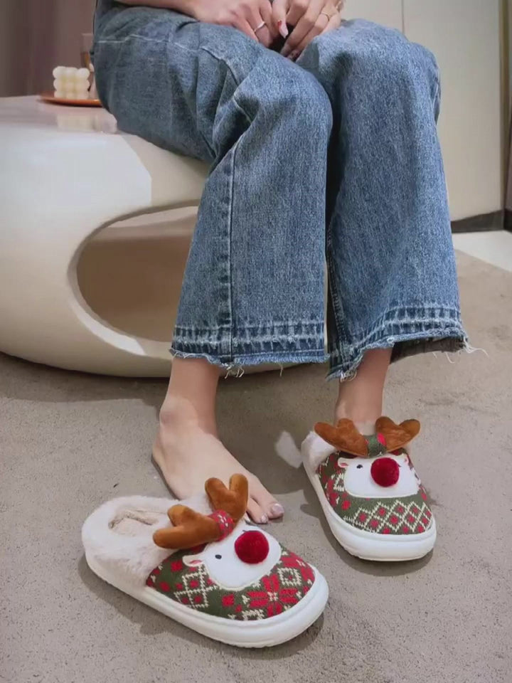 Adorable Reindeer Plush Slippers – Embrace the Magic of Comfort!
