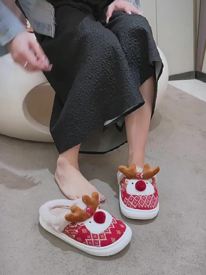 Adorable Reindeer Plush Slippers – Embrace the Magic of Comfort!